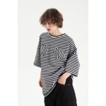 Oversize T-shirt black and white stripes
